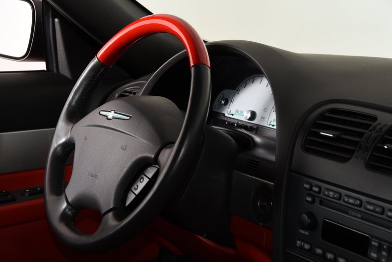 2002 Ford Thunderbird
