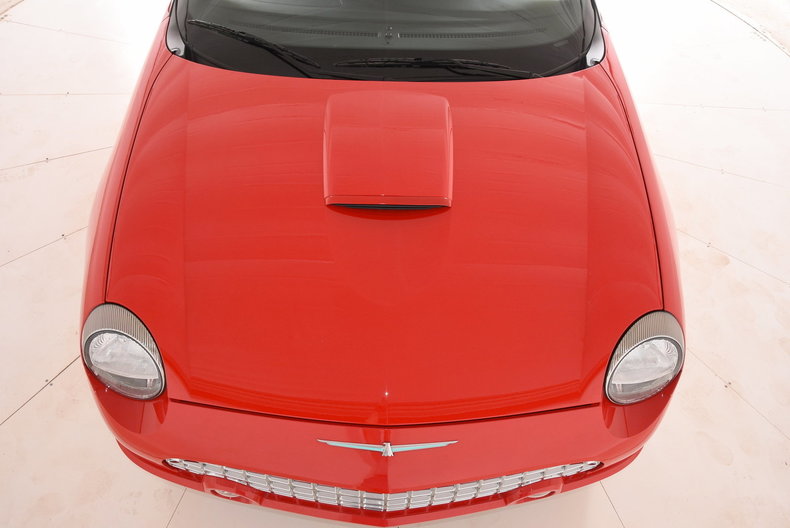 2002 Ford Thunderbird