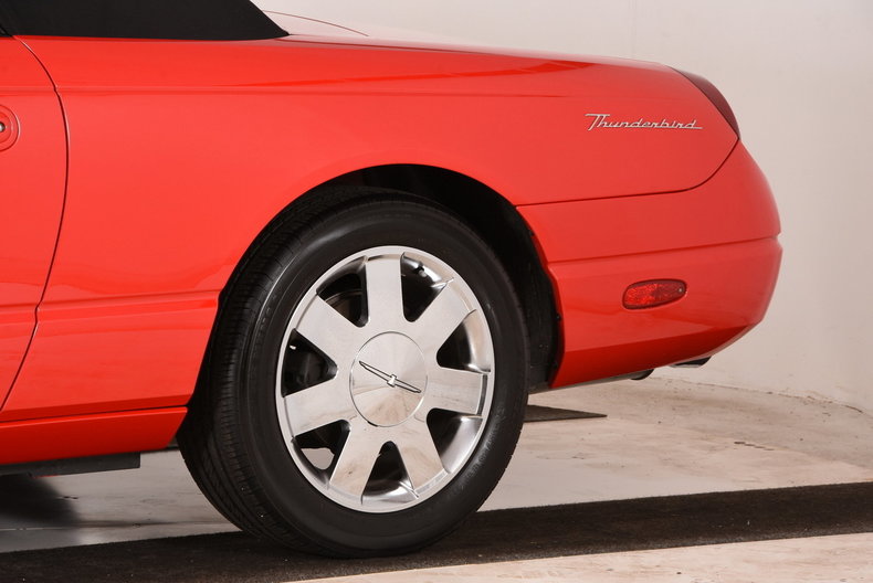 2002 Ford Thunderbird