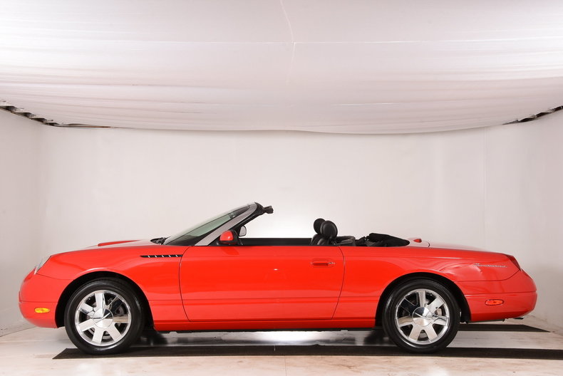 2002 Ford Thunderbird