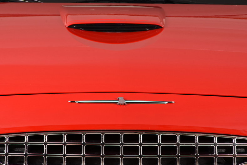 2002 Ford Thunderbird