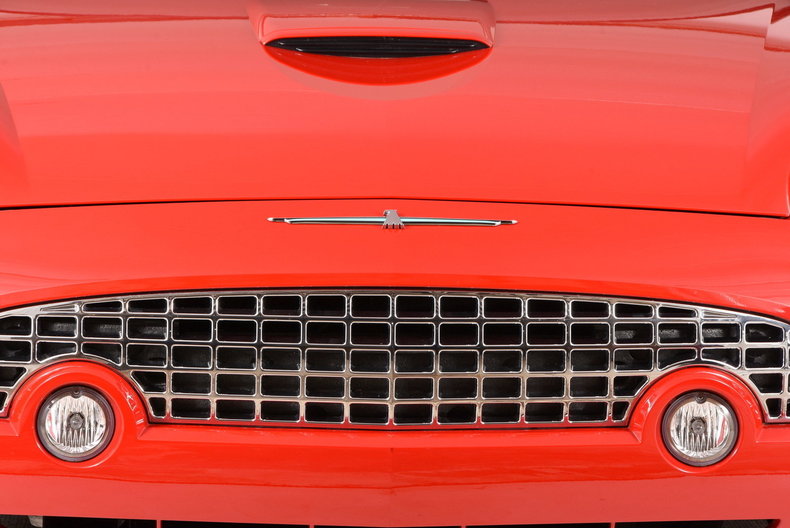 2002 Ford Thunderbird
