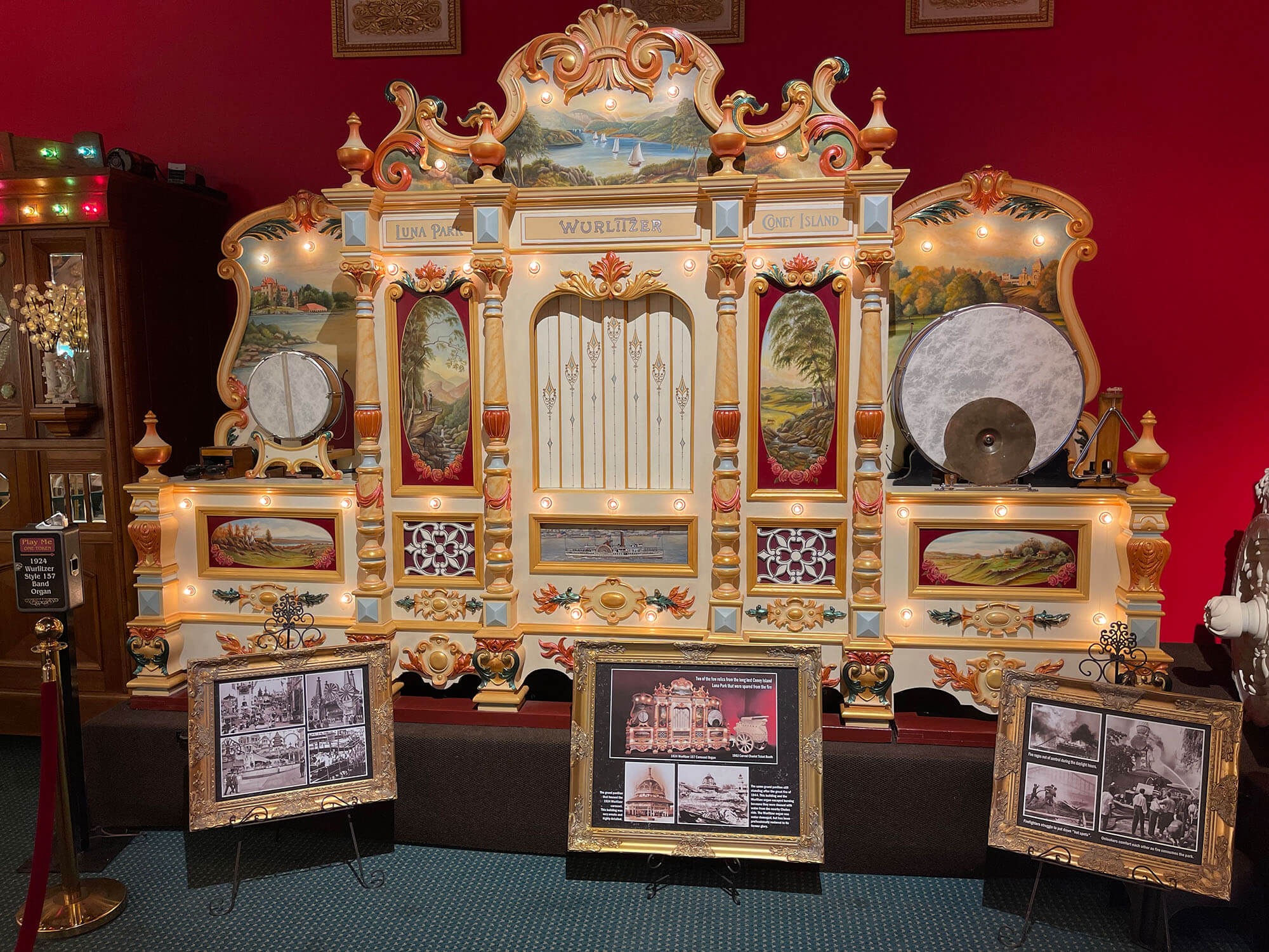 Carousel and Music Hall Volo Museum